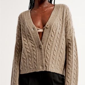 Abercrombie and Fitch Ribber Cropped Cardigan